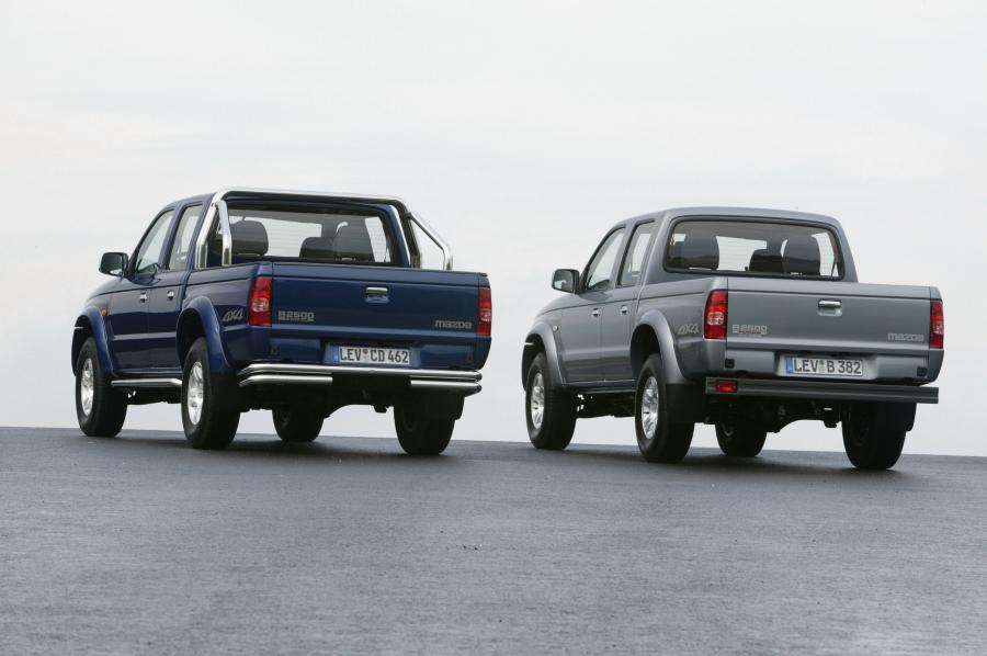  Mazda B2500 2004 года  (фото 29 из 81)
